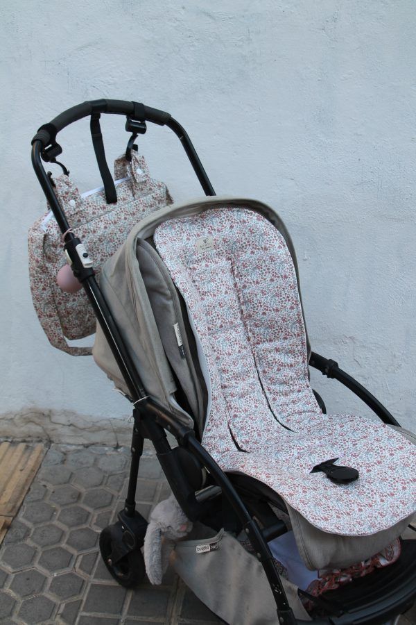 Pack Colchoneta silla de paseo ligera y bolsa de carro Camelia